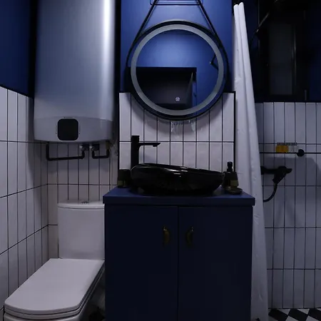Harley Quinn Apartment